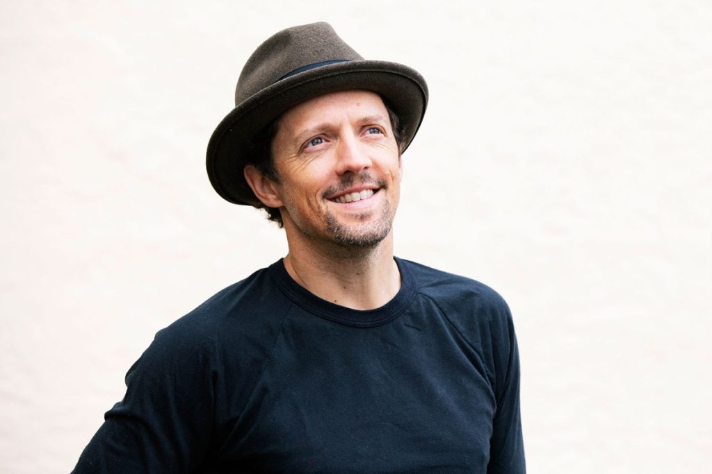 Jason Mraz Net Worth: Age, Family, Height and More