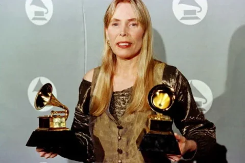 Joni Mitchell Net Worth: Age, Family, And Height Revealed