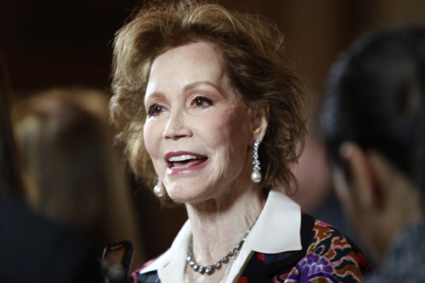 Mary Tyler Moore Net Worth: Age, Family, Height & More